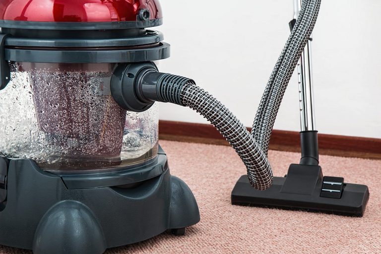 vacuum-cleaner-657719_1280